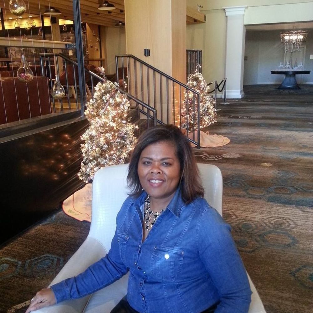 Meet your Posher, Dorothy